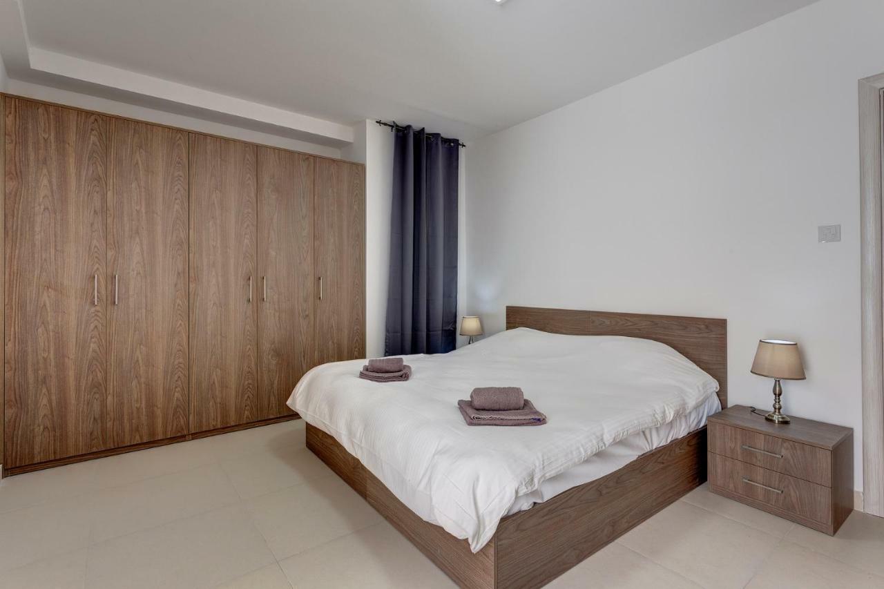Harmony Apartments Msida Luaran gambar